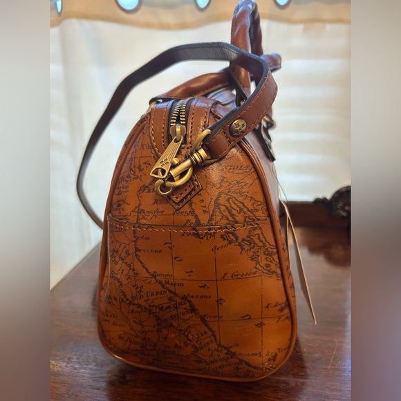 Patricia Nash Brown Map Print Skye Satchel Riot Rust Adjustable Strap NWT - Picture 5 of 13